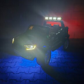 Dětské elektrické autíčko Ford Ranger Wildtrak 4x4 - 2