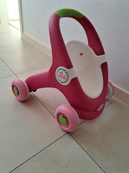 Chodící kočárek - 2