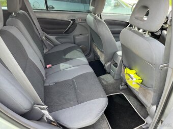Prodám Toyota Rav 4 - 2