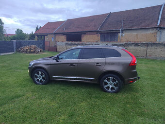 VOLVO XC 60 AWD D5 - 2