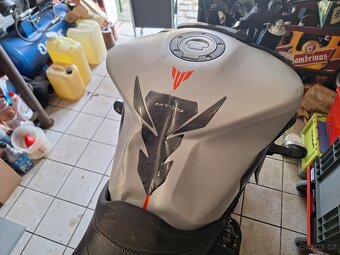 Bouraná Yamaha MT 09 - 2