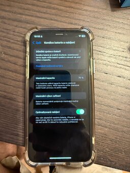 Apple iPhone XS 64GB černý - 2