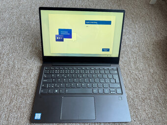 Lenovo ideaPad 720S-13IKB, i7-8550U, 8GB RAM, 512 GB SSD - 2
