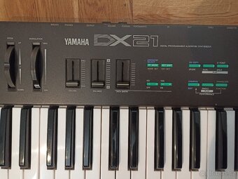 Yamaha DX-21 Synthesizer - 2