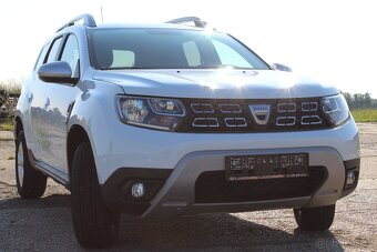 Dacia Duster 1.6i 84kw 1.majitel 21000km navigace kamera Led - 2