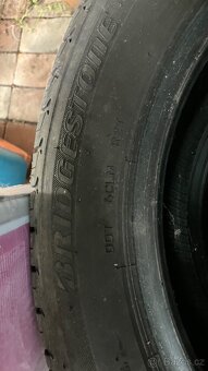 215/55 R17 Letní pneu 3mm - 2