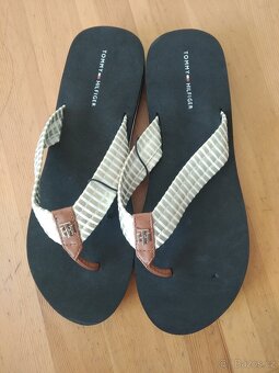 Dámské žabky Tommy Hilfiger US 9 - 2
