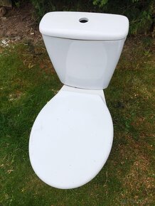 Umyvadlo s baterií a Wc - 2