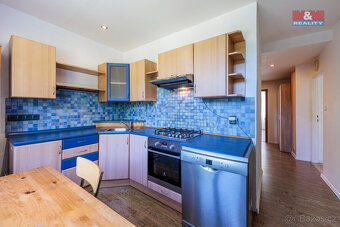 Pronájem bytu 3+1, 71 m², Sokolov, ul. Heyrovského - 2