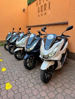 Honda PCX 2024 na splátky - 2