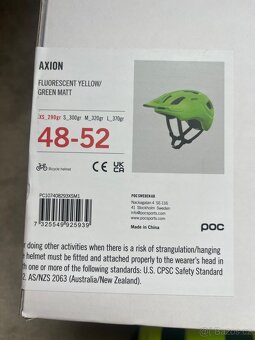 Cyklistická helma Poc Axion - 2