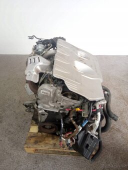 MOTOR KOMPLETNÍ F4RJ813 F4R813 2.0 Renault Laguna - 2