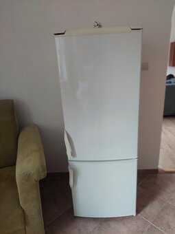 Lednička Gorenje - 2