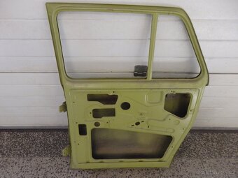 Pravé zadní dveře Škoda 100 Bomoro - 2