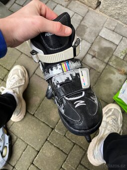 Kompletní dětské brusle Powerslide Phuzion 2v1 + chrániče - 2