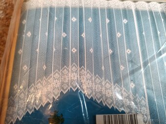 Záclona Nikita š.400 x 150cm česká výroba - 2