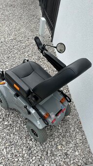 Predám elektrický invalidný vozík Optimus Meyra 2, nemeckej - 2