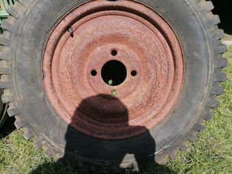 Přední kolo Zetor 25 - 2