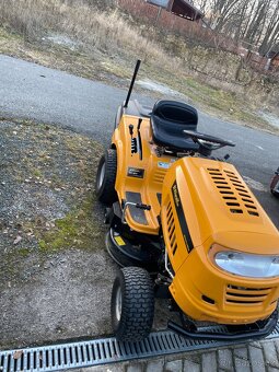 Zahradní traktůrek - 2