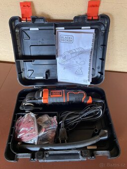 Multifunkčná oscilačná brúska Black&Decker MT300KA - 2