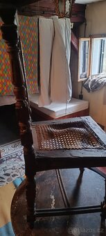 Starožitná židle - 2