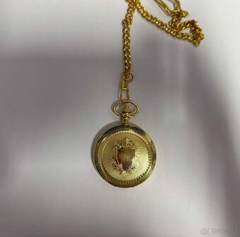 Hodinky cibule zlaté barvy - 2