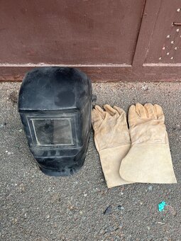 Svářecí kukla - 2