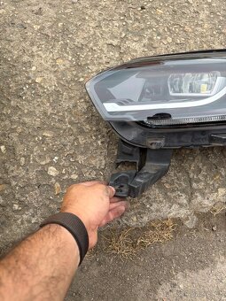 Přední světlomet Renault espace led - 2