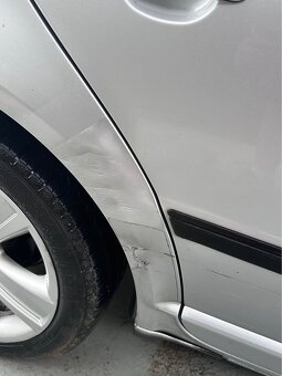 Škoda Superb - 2