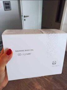 Nuskin galvanická zehlicka - 2