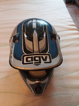 AGV helma na motokros - 2