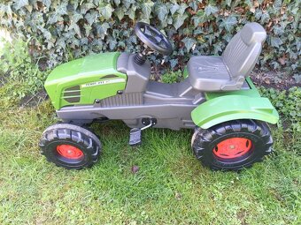 Dětský šlapací traktor Fend zn Rolly Toys. - 2