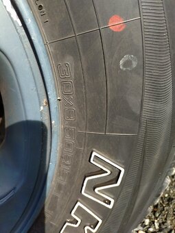 30x9.5 R15 - 2