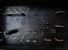 Pojistková skříň / blok Škoda Octavia II - 2