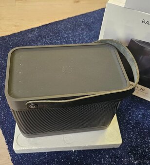 Prodám dva reproduktory Bang & Olufsen Beolit 20. - 2