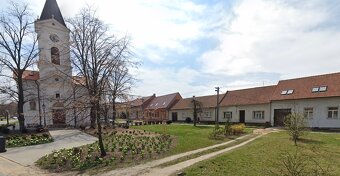 PRODEJ domu Těšany - 2