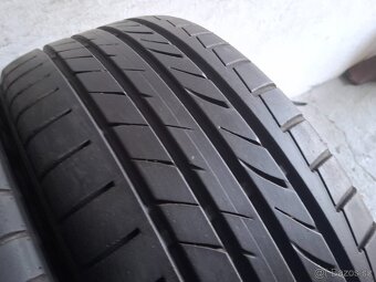 215/45 r18 letní pneumatiky Dunlop - 2