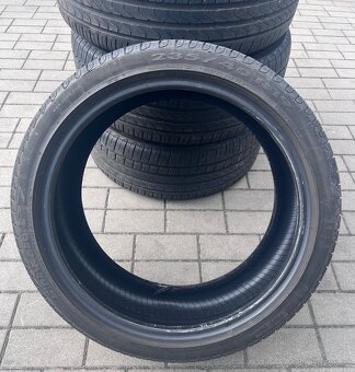 235/50 R19 - 4x letní Pirelli 6mm - 2