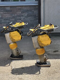 Vibrační pěch Bomag BT65 - 2