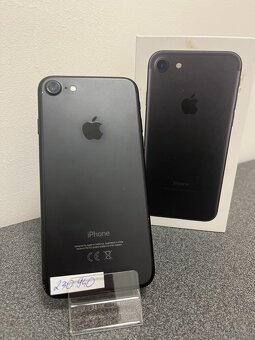 Apple iPhone 7 32GB - 2