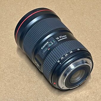 Canon EF 16-35mm f/2.8 L III USM - 2