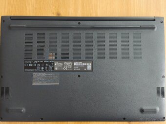Asus Vivobook 15 (2023) - 2
