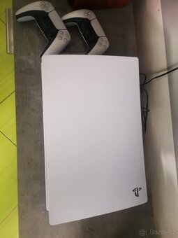 Sony PlayStation 5 - 2