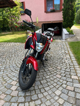 Honda CB 125 F - 2