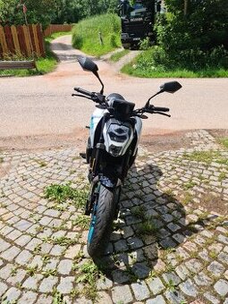 CFMOTO 300NK - 2