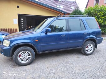 CR-V , VELMI PĚKNÁ - 2