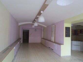 Pronájem-obchod 130m2 - 2