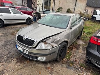 Dily Skoda Octavia 2 motor 1.6 BXE dveře víko sedan Airbagov - 2