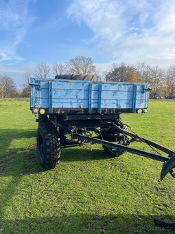 Sklápěcí vlek 8t s SPZ - 2
