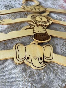 Ramínka dřevěné - 2